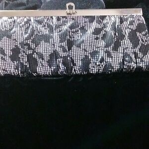 - Granny Core  ladies beaded evening bag